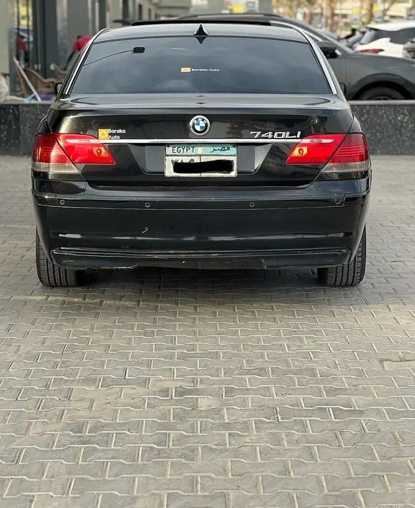 بي ام دبليو 740 2008 للبيع  في القاهرة