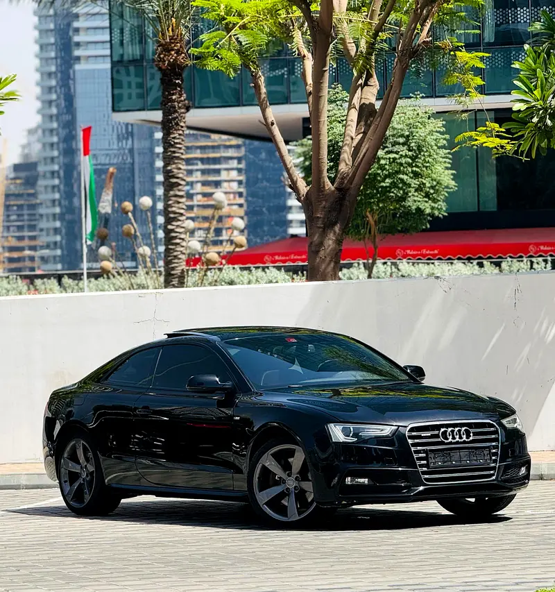 Audi A5 S-line 2015 للبيع فى دبى
