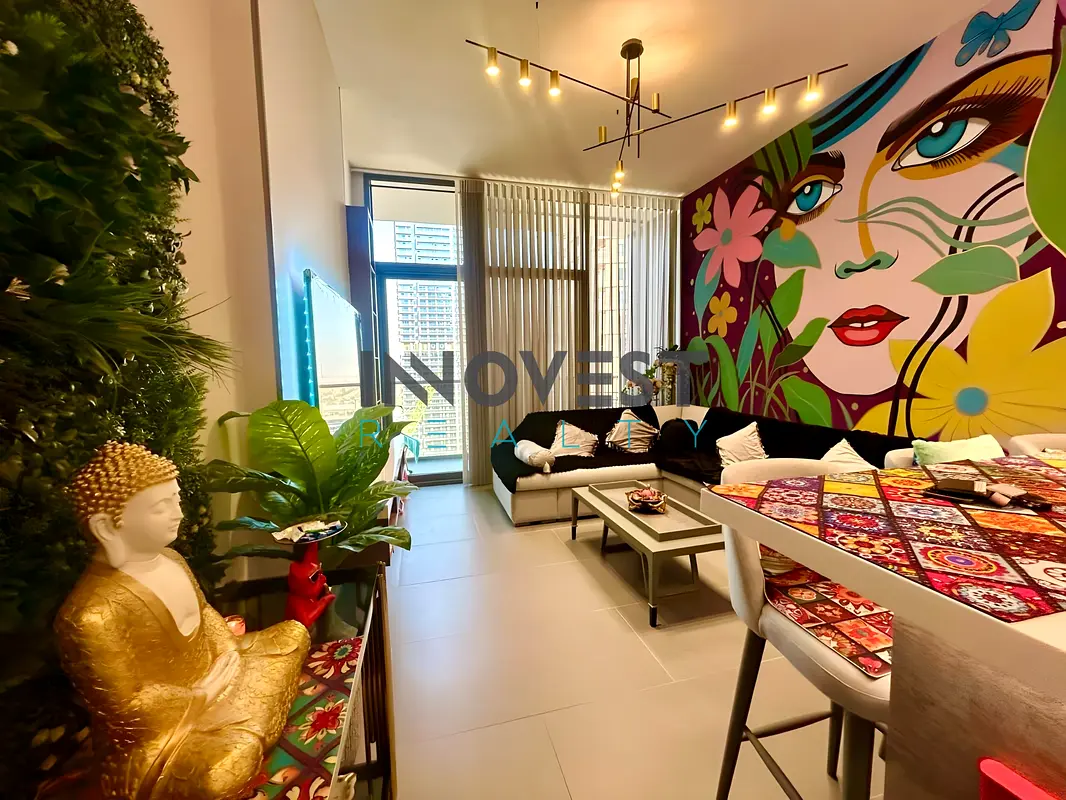 Unique | Stylish | limited edition unit | Upgraded Unit | 1 BHK فى ددبى