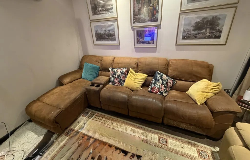 L-Shape Recliner Sofa للبيع القاهرة