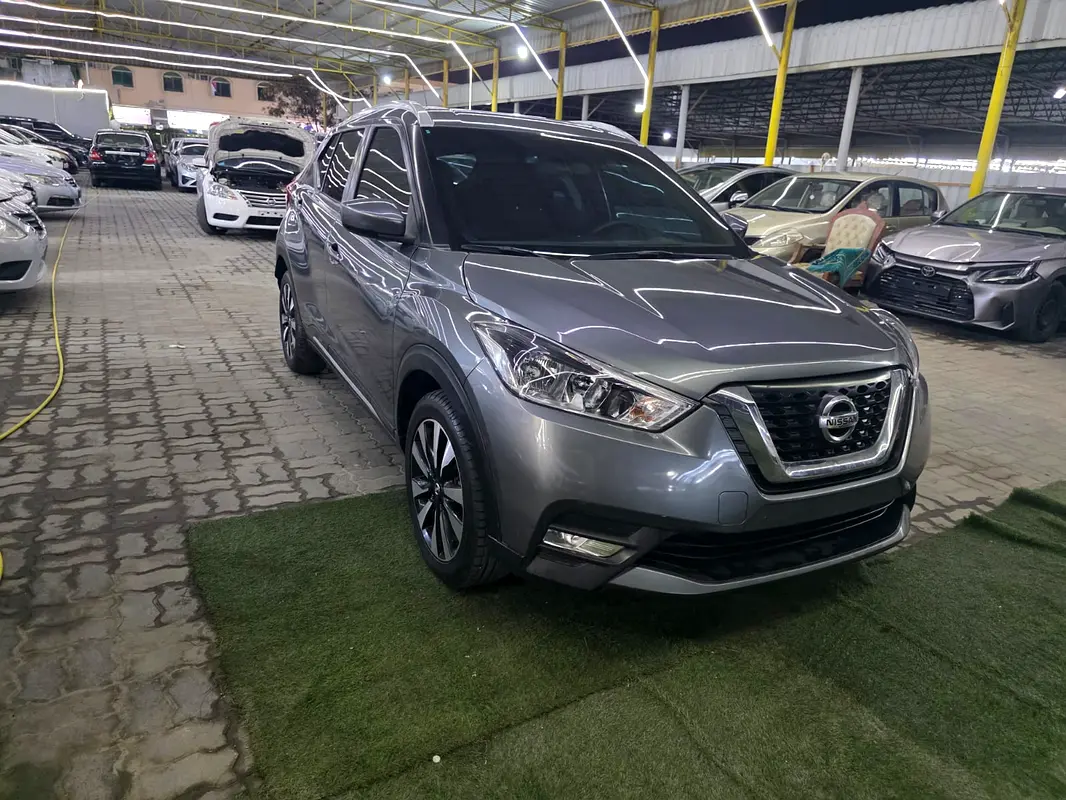 Nissan Kicks 2018 للبيع فى عجمان