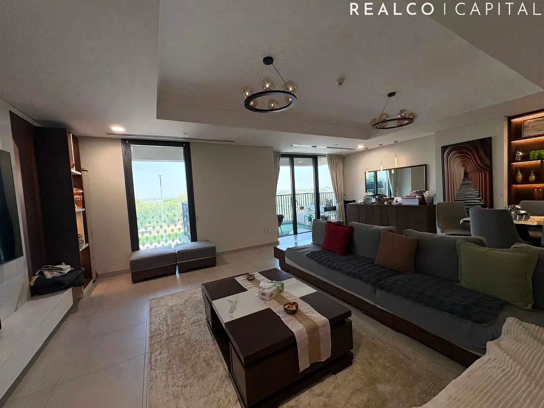 Designer Furnished | Duplex | 4BR+Maid | Mushrif Park View | Vacant فى دبى