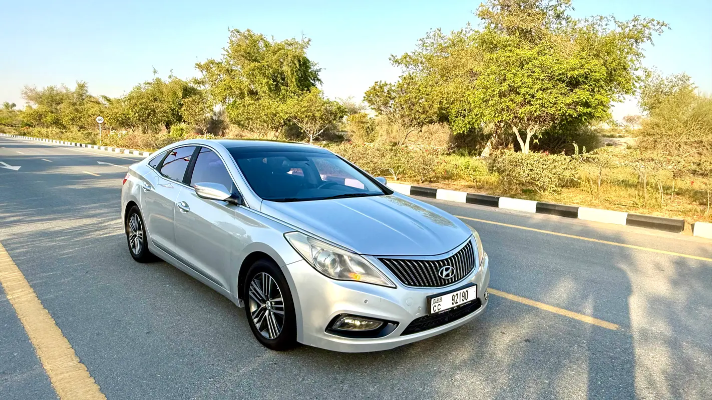 Hyundai Grandeur Premium 2011 للبيع فى عجمان