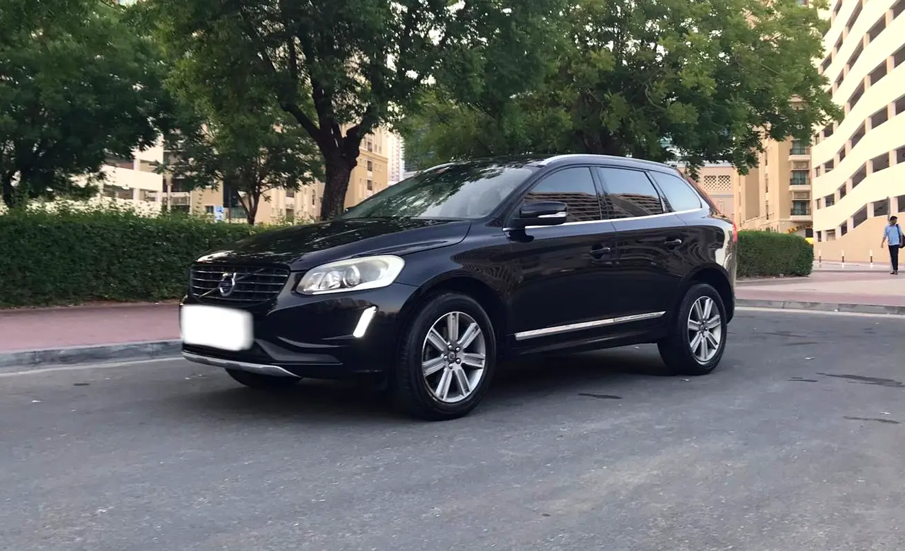 Volvo XC60 T5 Premium 2016 للبيع فى دبى