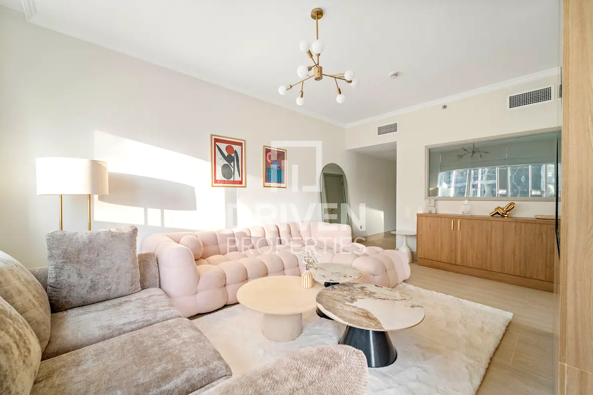 Upgraded | Motivated Seller | Burj Khalifa View للبيع فى دبى