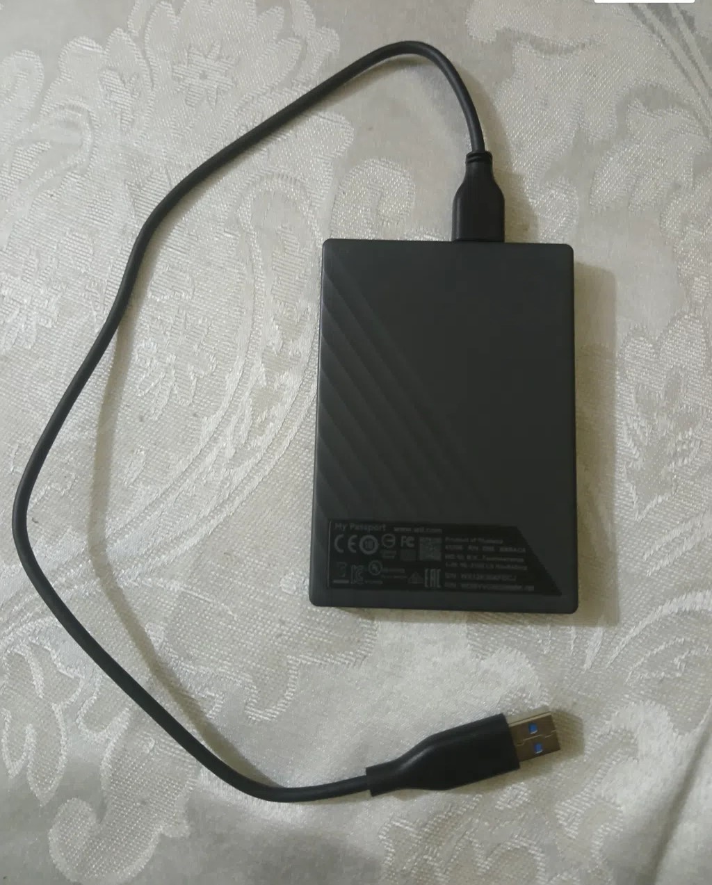 للبيع هارد ديسك ⁦⁦WD⁩⁩ تايلندي مساحة ⁦⁦2⁩⁩ تيرا للبيع في سوهاج