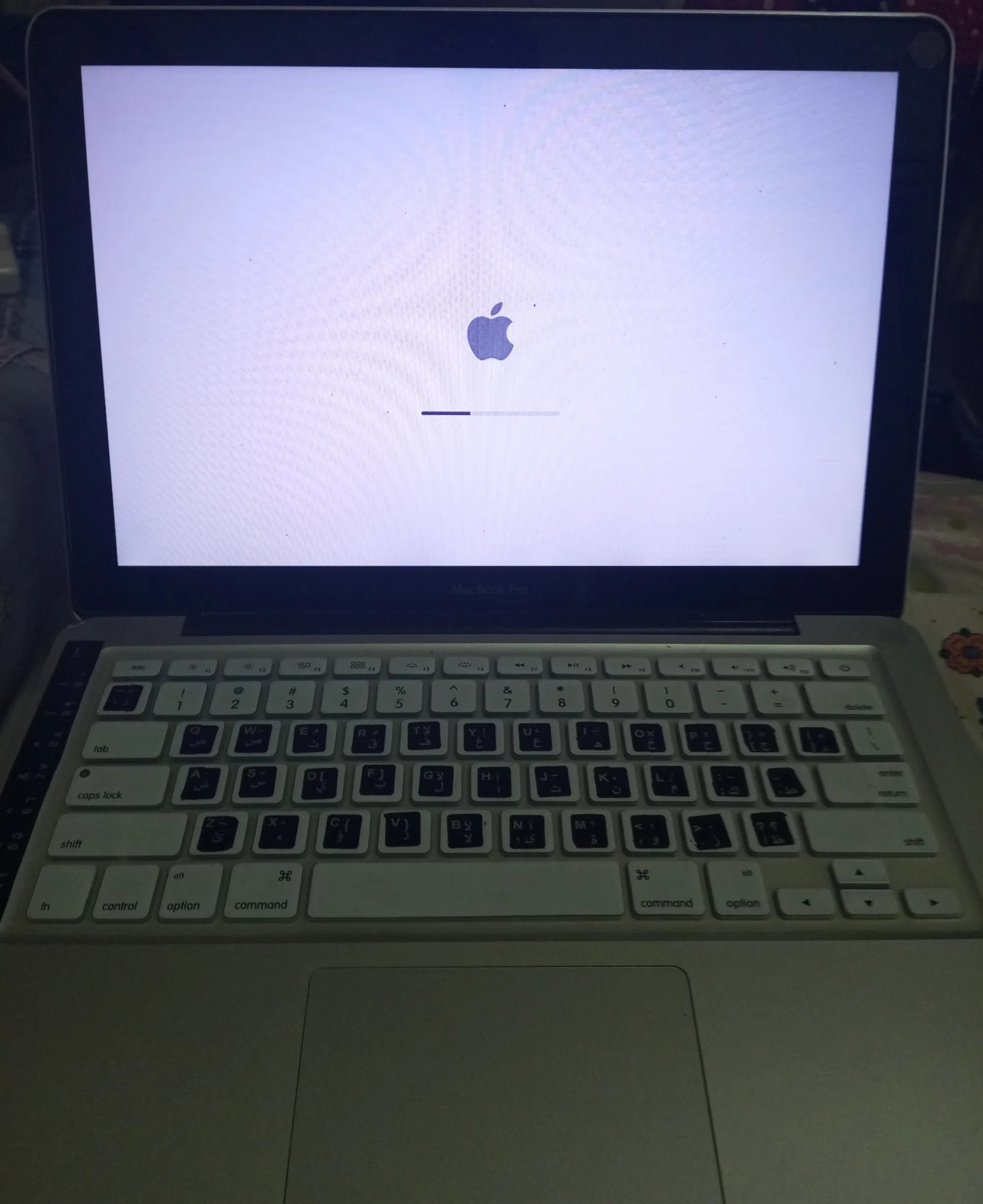 MacBook (13-inch, Late 2009) 2.26GHz  للبيع الجيزة