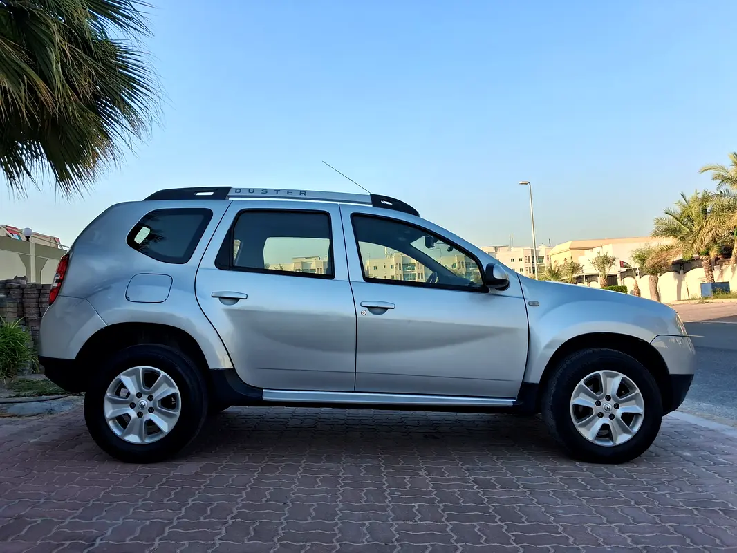 Renault Duster 2015 للبيع فى دبى
