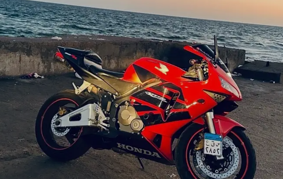 Honda cbr 600rr للبيع في الإسكندرية