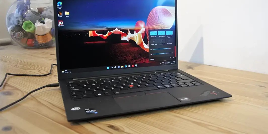 ThinkPad X1 Carbon 10Th(corei5-16Ram-256) للبيع القاهرة