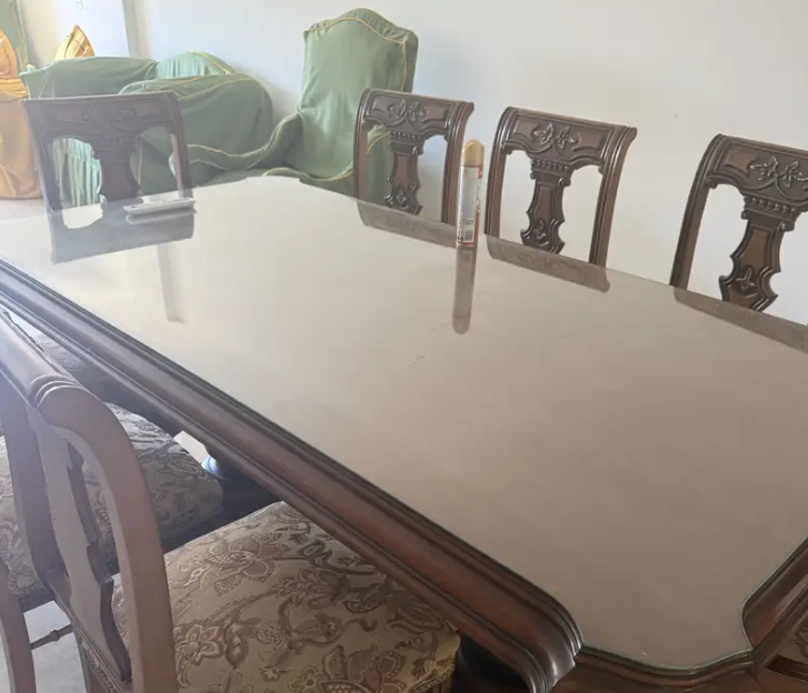 سفرة و نيش كلاسيك للبيع في القاهرة الجديدة