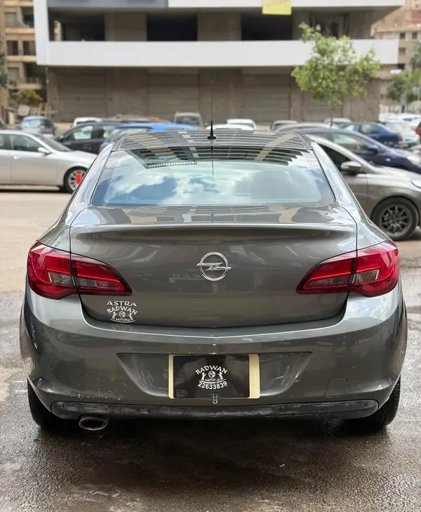 Opel Astra 2021 للبيع في  القاهرة