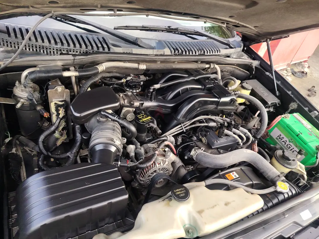 Ford Explorer XLT 2010 للبيع فى الشارقه