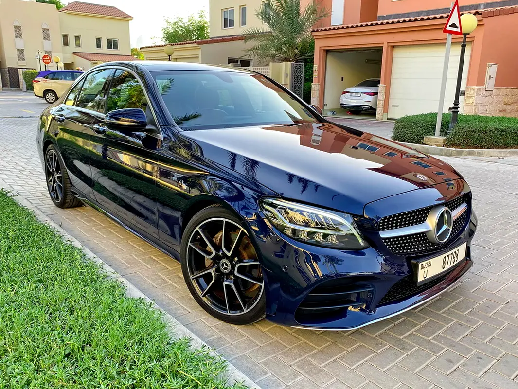 Mercedes-Benz C-Class C200 2020 للبيع فى دبى