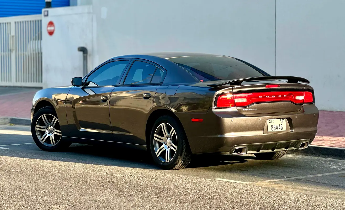 Dodge Charger R/T 2014 للبيع فى دبى