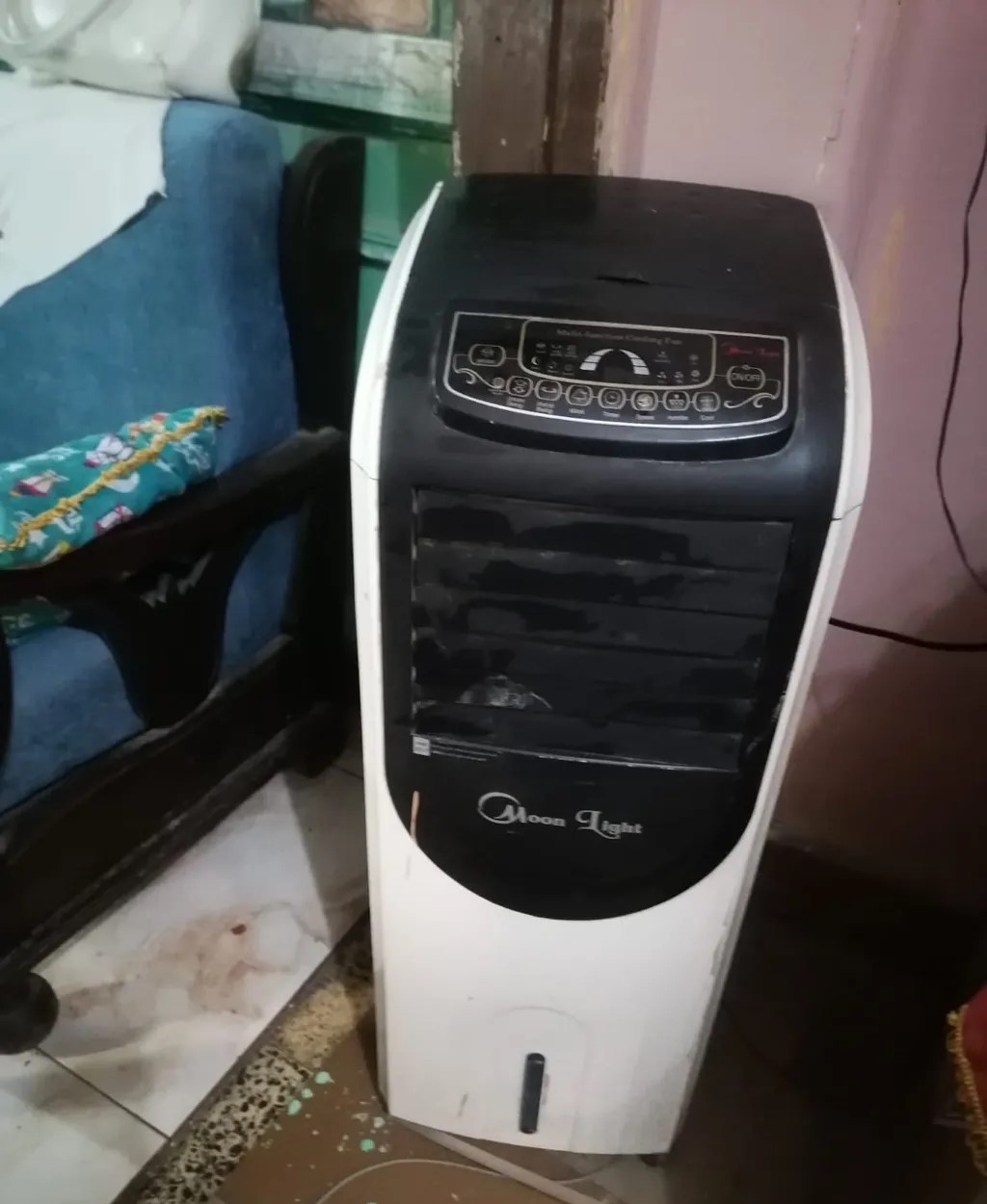 مبرد مون لايت بحالة جيدة للبيع القاهرة