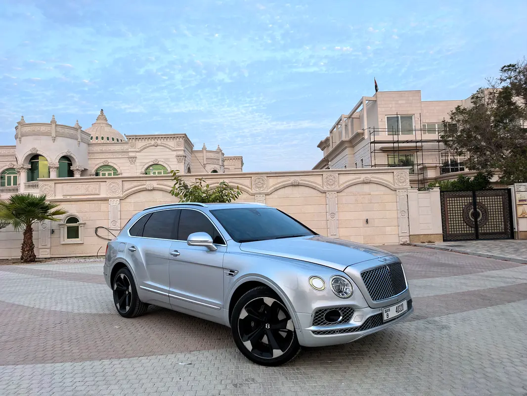 Bentley Bentayga Special Edition 2017 للبيع فى دبى
