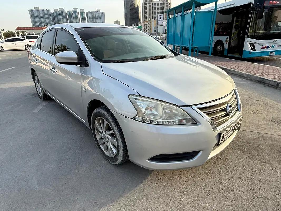Nissan Sentra S 2019 للبيع فى دبى