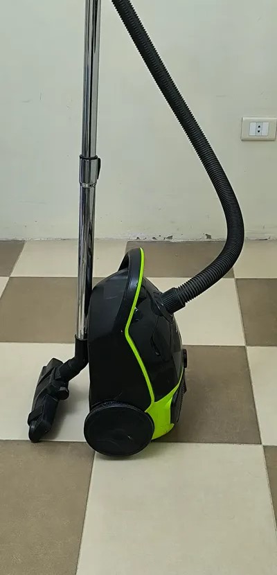 مكنسه كهربائيه بحاله جيده  للبيع  القاهرة