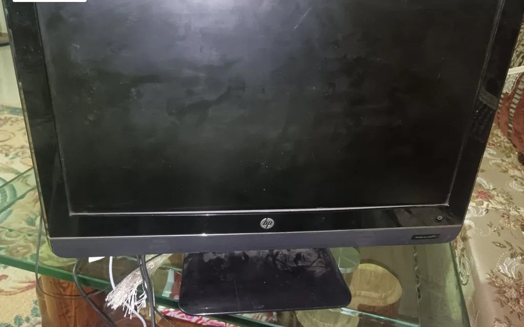 كمبيوتر ⁦⁦Hp⁩⁩ ويندز ⁦⁦7⁩⁩ للبيع الزقازيق