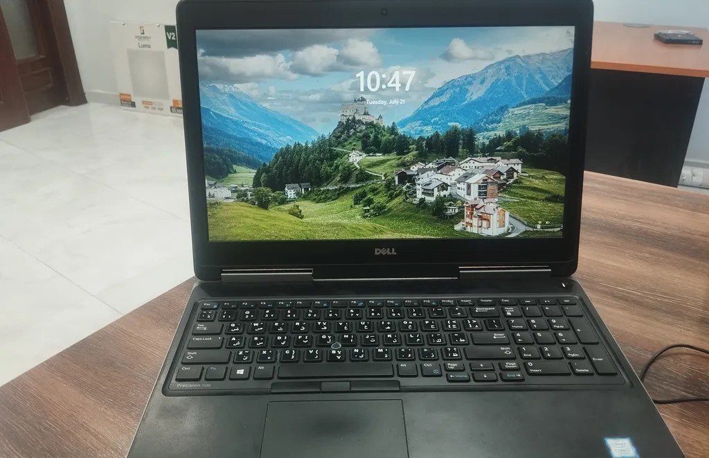 dell precision 7520 للبيع القاهرة