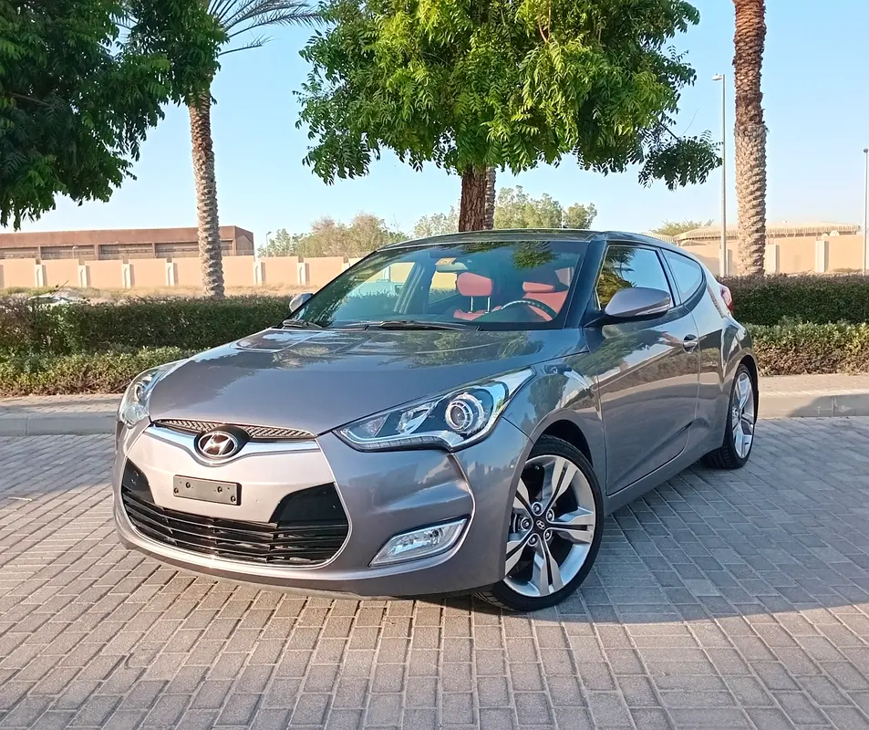 Hyundai Veloster Premium 2014 للبيع فى الشارقه