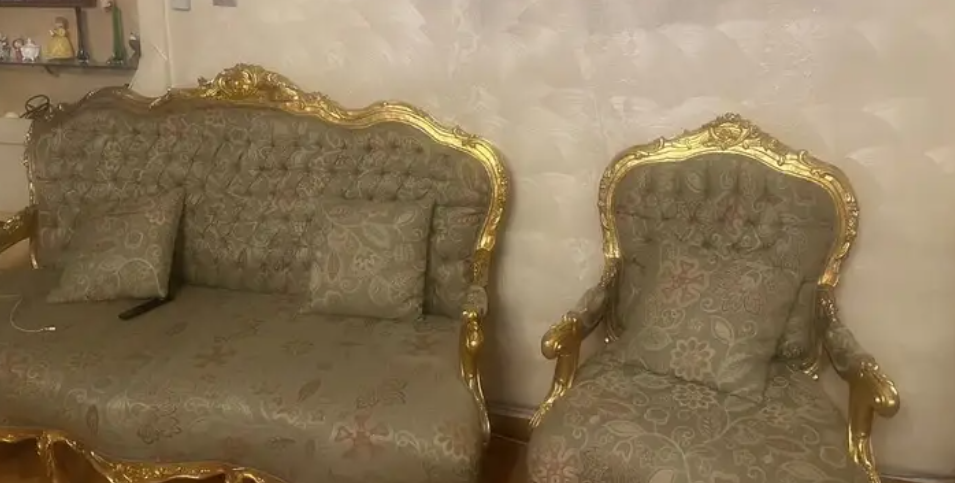 طقم صالون مذهب خشب زان في مصر الجديدة