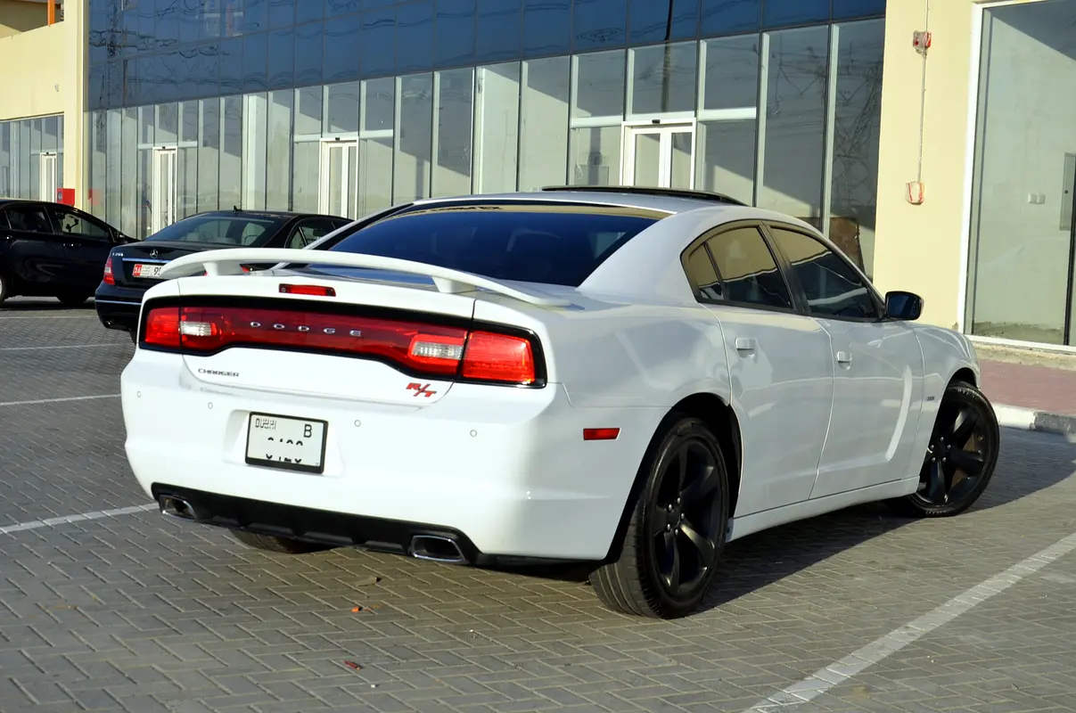 Dodge Charger R/T 2014 للبيع فى دبى