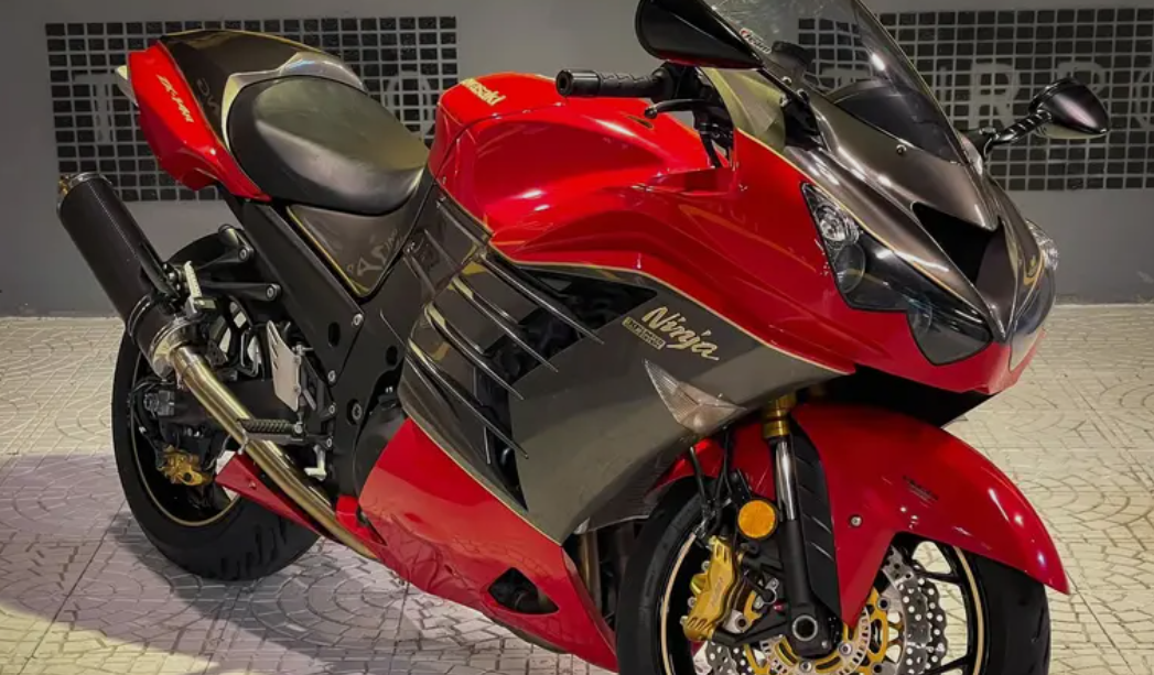 kawasaki ZX14R 30th Anniversary في مصر الجديدة