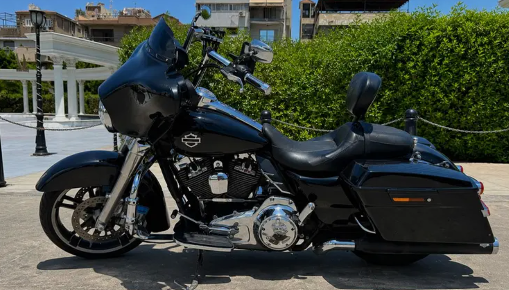 Street glide 103 abs في مصر الجديدة