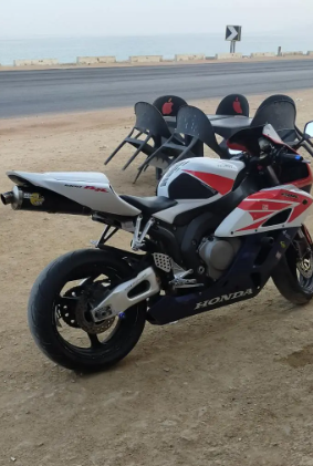 Honda RR 1000 للبيع في مصر الجديدة