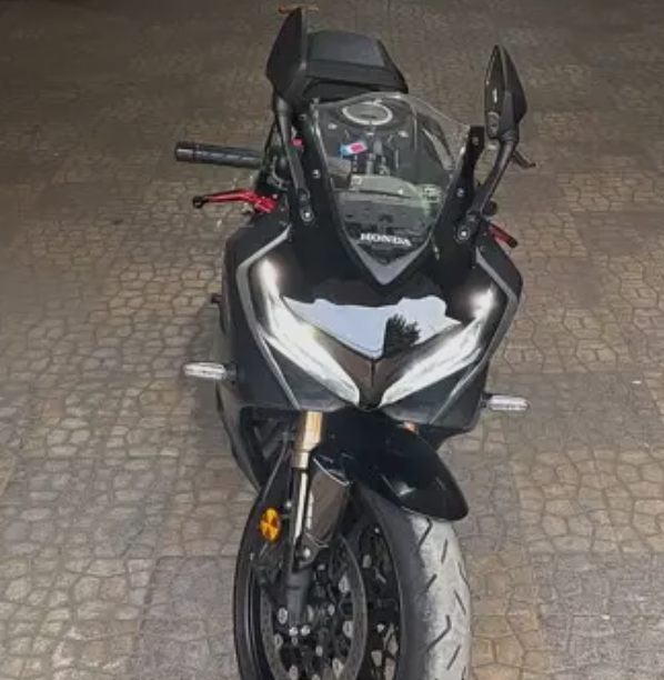 للبيع موتوسيكل Honda CBR 650R في مصر الجديدة