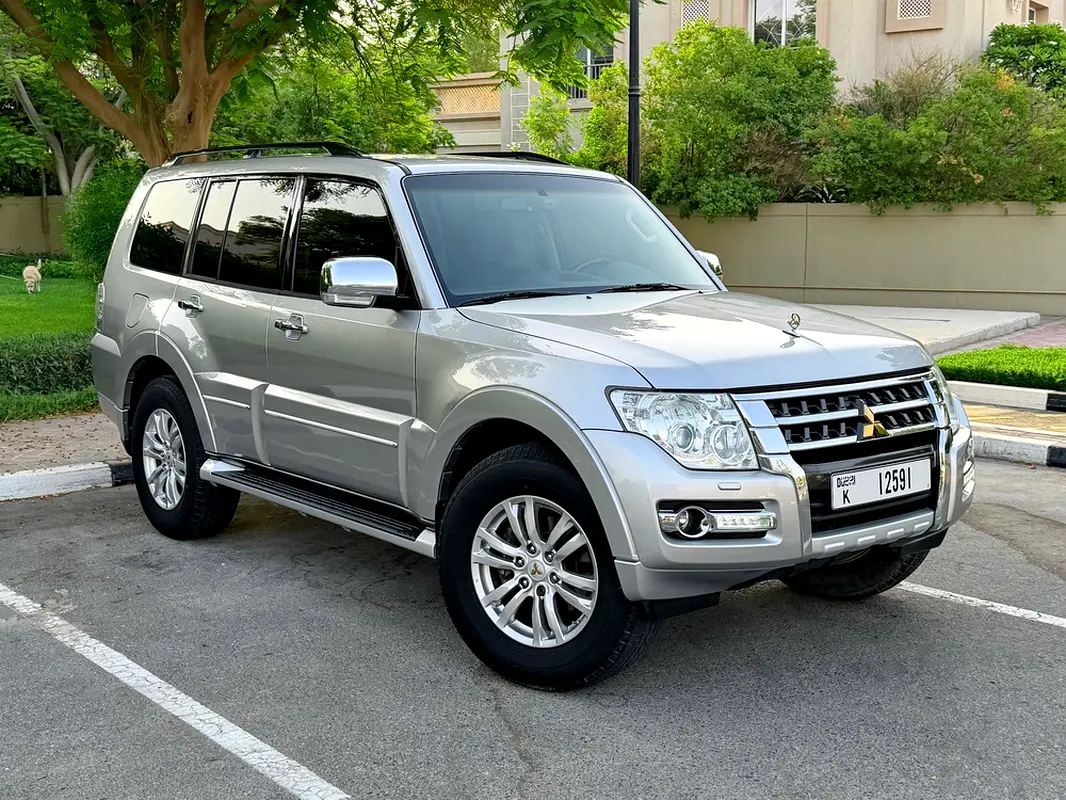 Mitsubishi Pajero GLS 2020 للبيع فى دبى