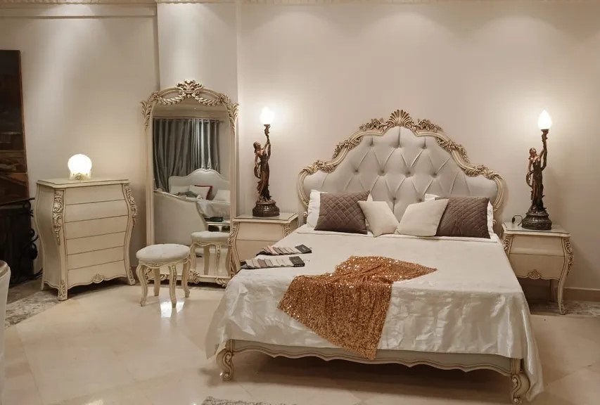 غرفه نوم كلاسيك شيك ورقيقه جدا للبيع القاهرة